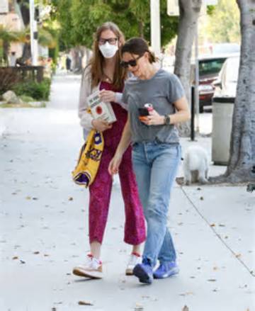 Unmasked: Why Violet Affleck Conceals Her Face | Intriguing Insights